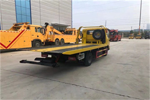 当涂非事故拖车